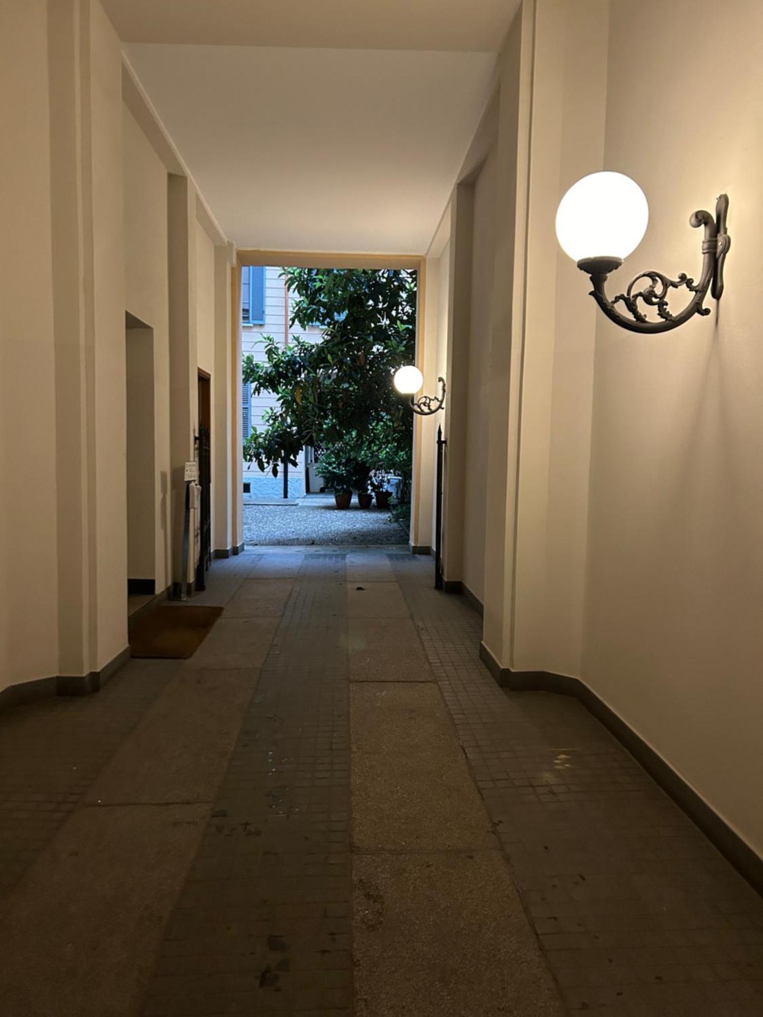밀라노 Via Monti, Cadorna Station, Historic Center Sforzesco Castle 아파트 외부 사진
